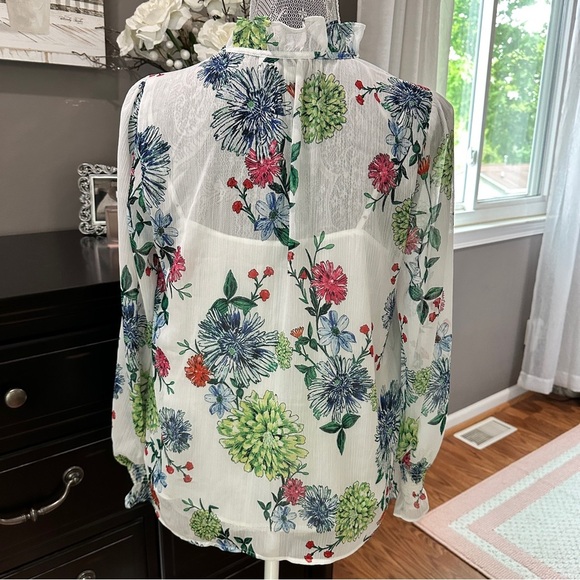 LOFT Floral Sheer Blouse Size S - Picture 7 of 11